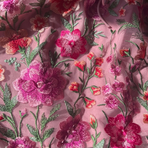 For love and lemons floral pink dress - Picture 4 of 9